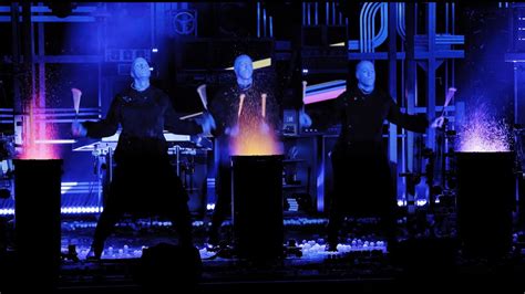 Blue Man Group ROCKS on Paint Drums LIVE (PVC .